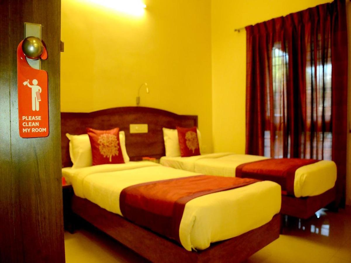 Hotel Ashiyana Pune Exterior foto